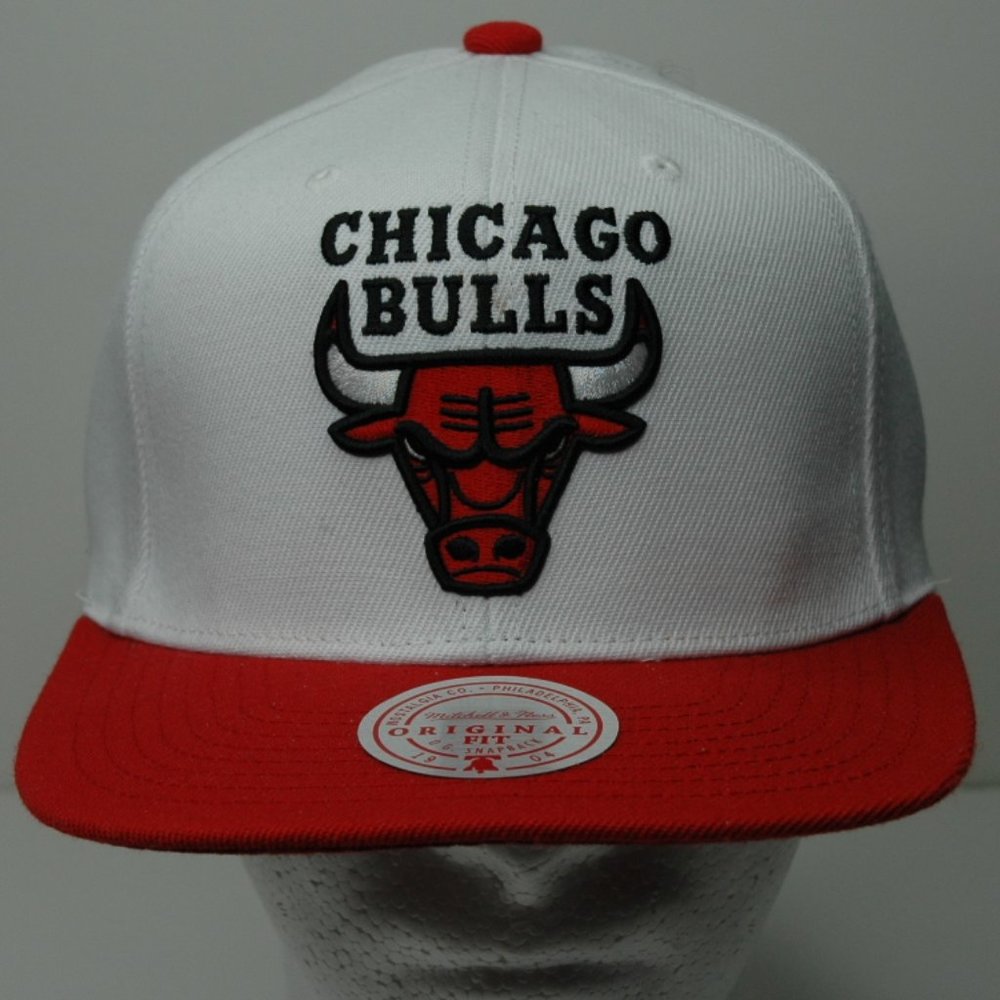 Mitchell & Ness Chicago Bulls Snapback Cap White/Red